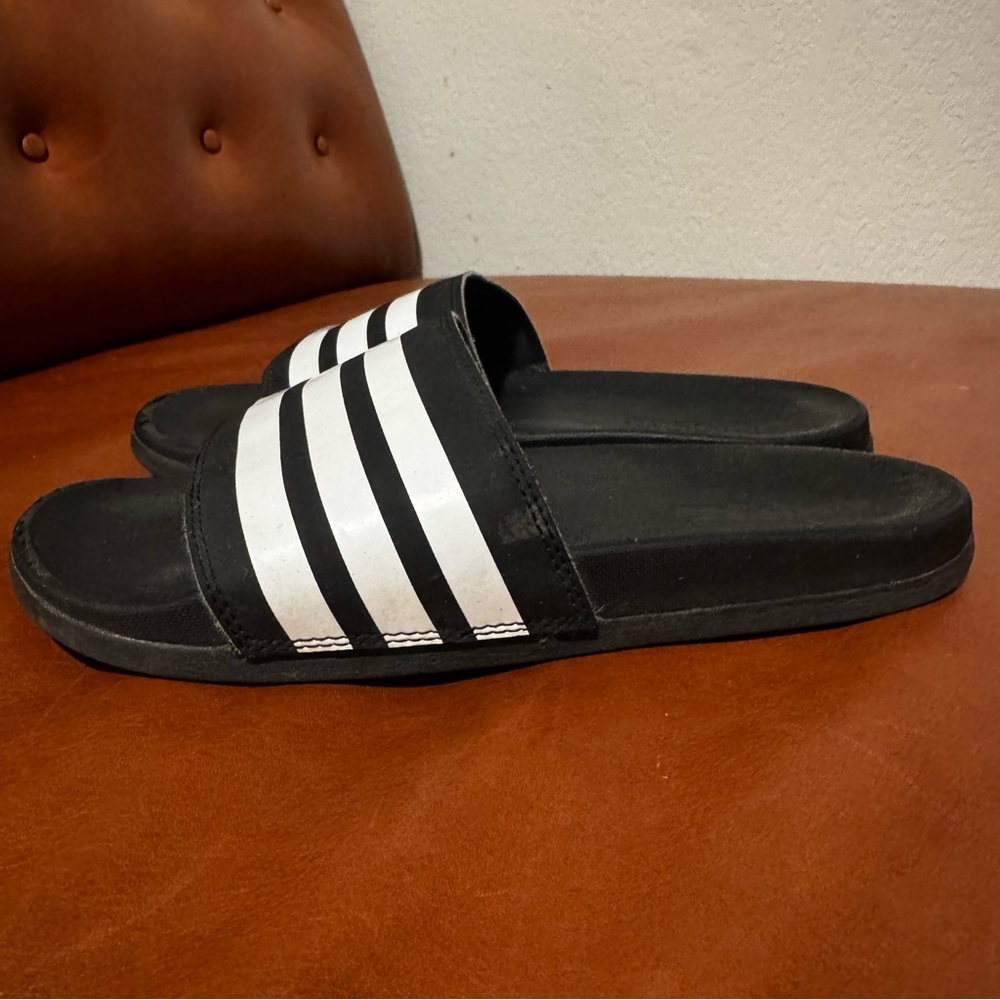 Women’s Adidas comfort cloud Black and White Slide Sandals